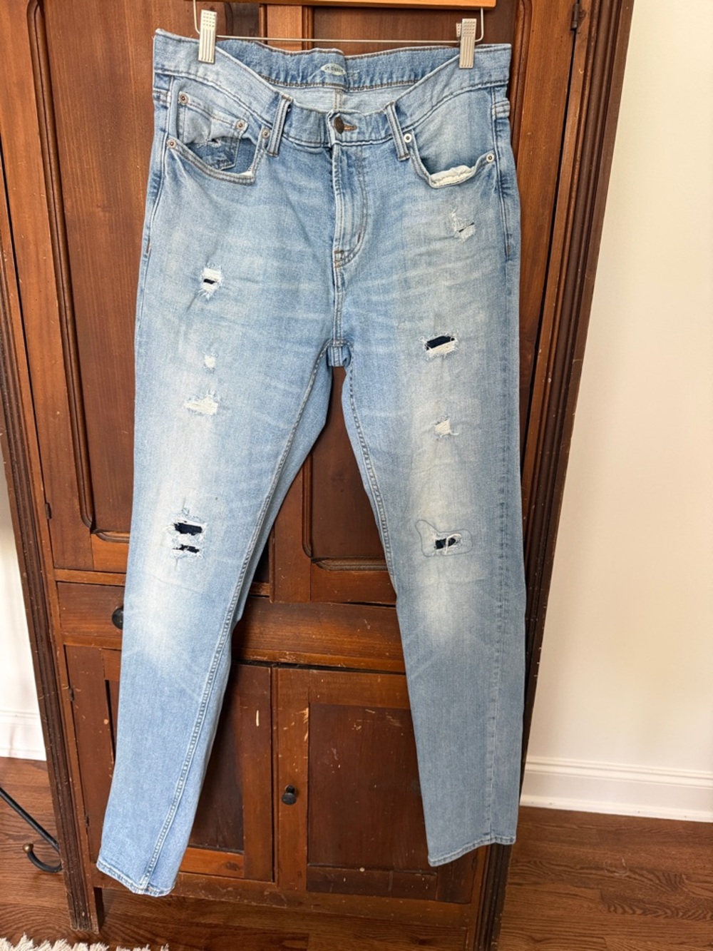 Old Navy Light Blue Skinny Distressed Men's Relaxed Slim Jeans